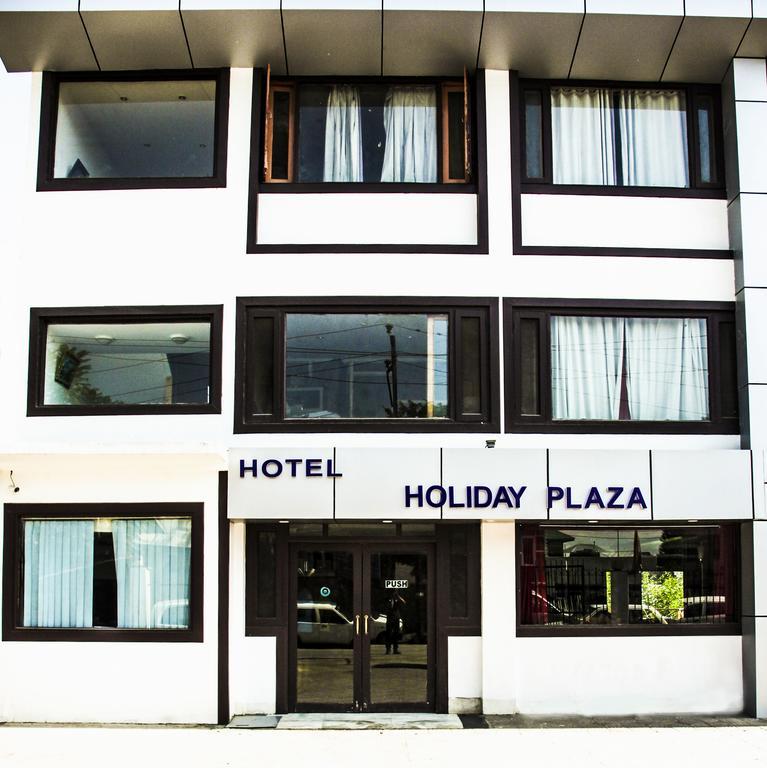 Holiday Plaza Hotel Srīnagar Kültér fotó