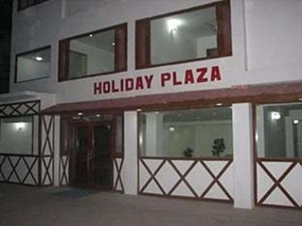 Holiday Plaza Hotel Srīnagar Kültér fotó